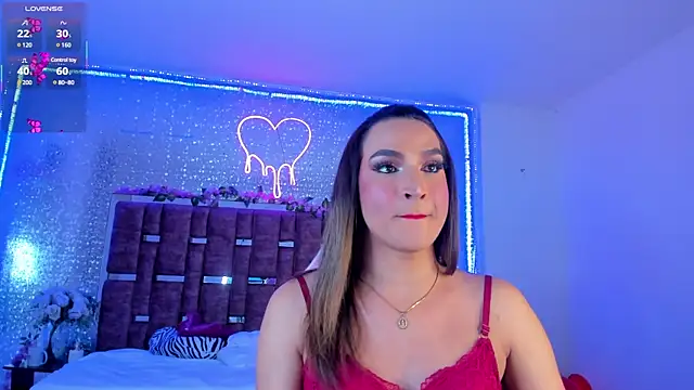 Snapshot of KylieVictoria chatting on 02.08.25 KylieVictoria online show from 02.08.25