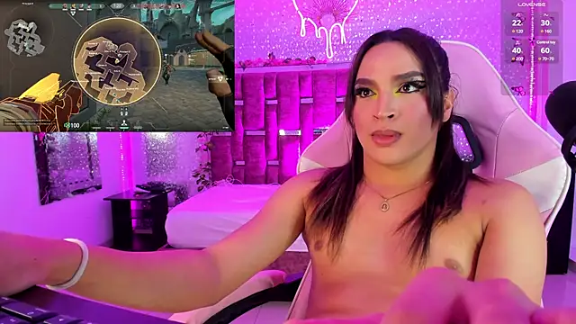 Snapshot of KylieVictoria chatting on 03.22.25 KylieVictoria online show from 03.22.25