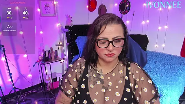 Ivonnee   online show from 02.07.26