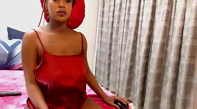 Snapshot of EbonylvyXxZA chatting on 03.13.25 EbonylvyXxZA online show from 03.13.25