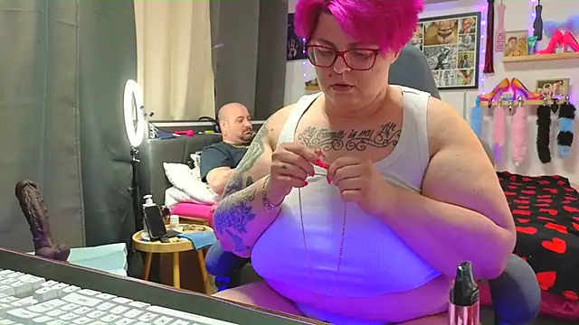 Snapshot of SunshineLexi chatting on 02.25.25 SunshineLexi online show from 02.25.25
