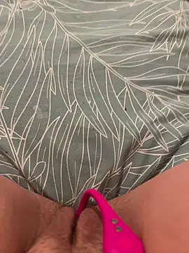 Snapshot of Sensolyss chatting on 12.29.24 Sensolyss online show from 12.29.24