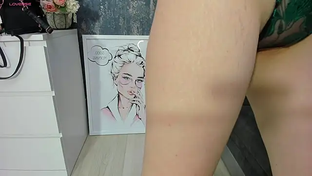 Snapshot of tequila_dream chatting on 12.29.24 tequila dream online show from 12.29.24