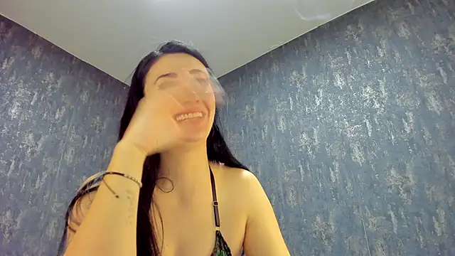 Snapshot of tequila_dream chatting on 01.31.25 tequila dream online show from 01.31.25