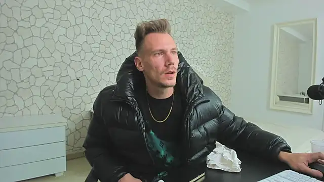 MateoBenjaminX online show from 12.04.24