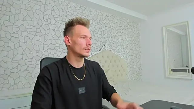 MateoBenjaminX online show from 12.11.24