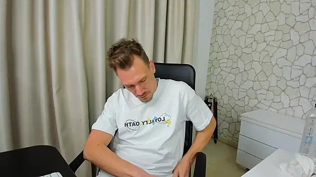 MateoBenjaminX online show from 01.09.25