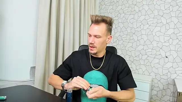 MateoBenjaminX online show from 01.26.25