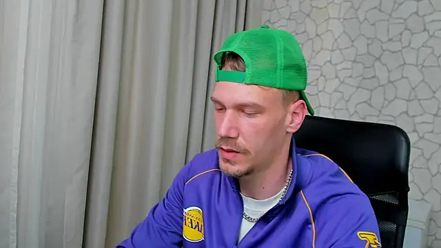 MateoBenjaminX online show from 03.11.25