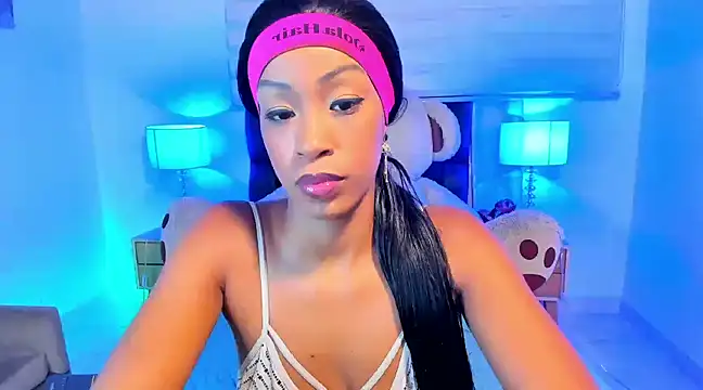 IsabelaRoss online show from 03.11.25