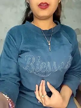 Shanaya Hotty online show from 01.11.25