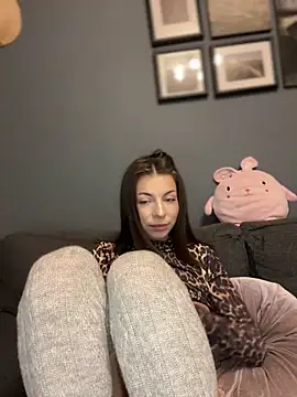 Snapshot of Mia_Ethan chatting on 12.03.24 Mia Ethan online show from 12.03.24