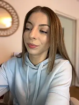 Snapshot of Mia_Ethan chatting on 11.01.25 Mia Ethan online show from 11.01.25