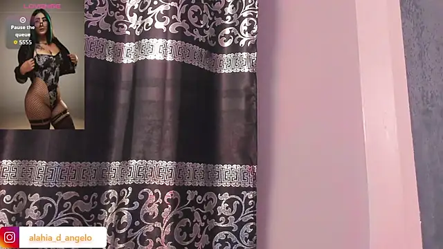 Snapshot of Alahia_Dangelo chatting on 04.30.26 Alahia Dangelo online show from 04.30.26