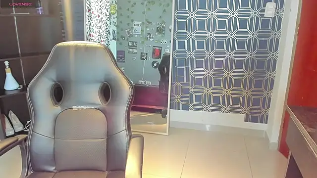  maria foxx  online show from 11.22.25