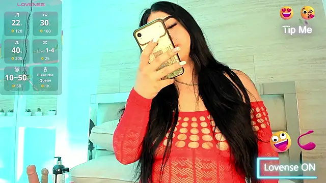 shanon hughes  online show from 09.09.25