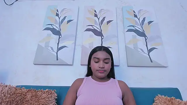 Snapshot of kayna_gomez chatting on 01.15.25 kayna gomez online show from 01.15.25