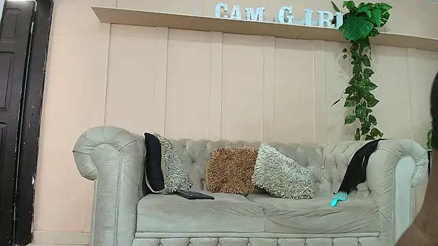 Snapshot of kayna_gomez chatting on 02.05.25 kayna gomez online show from 02.05.25