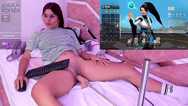 Sara-Hill online show from 01.06.25