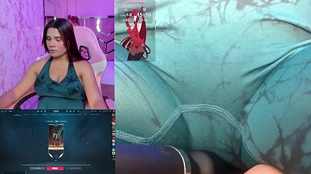 Snapshot of Sara-Hill chatting on 10.17.25 Sara-Hill online show from 10.17.25