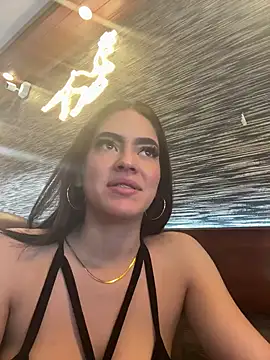 Naughty Friends  online show from 03.04.25