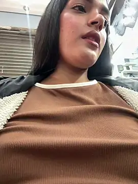 Naughty Friends  online show from 03.11.25