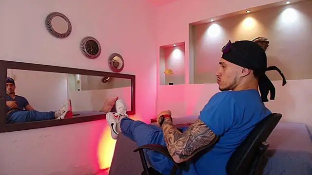 austin collinss online show from 01.23.25