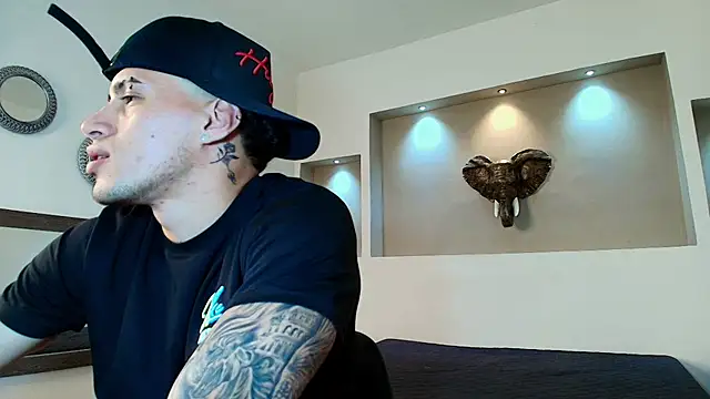 austin collinss online show from 02.04.25
