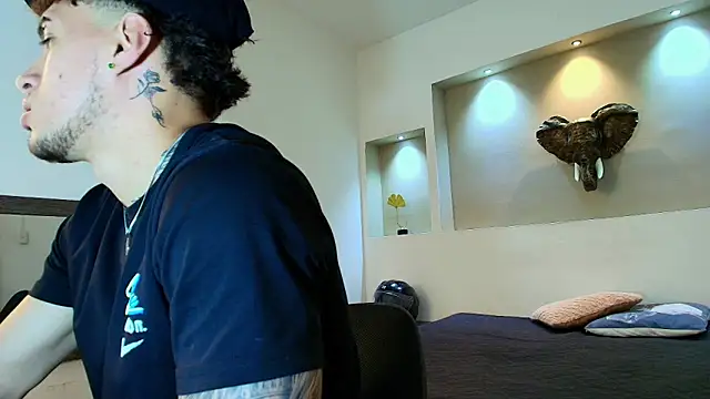 austin collinss online show from 02.12.25