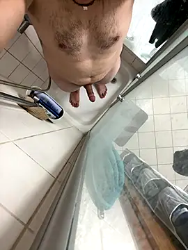 Snapshot of kareem0010 chatting on 11.01.25 kareem0010 online show from 11.01.25