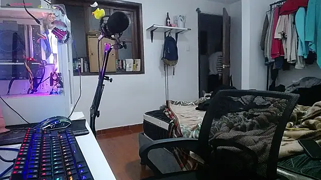 esjrobles online show from 01.23.25