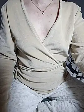 NEW CRYSTAL online show from 02.16.26