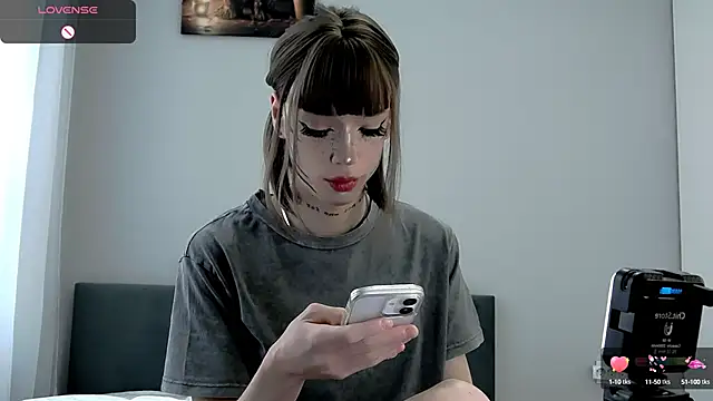 Snapshot of Dasha_M chatting on 02.20.25 Dasha M online show from 02.20.25