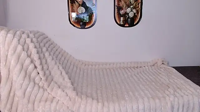 bellaa love  online show from 04.15.26