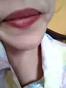 Snapshot of Anki-doll chatting on 01.09.25 Anki-doll online show from 01.09.25