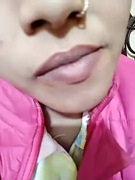 Snapshot of Anki-doll chatting on 01.16.25 Anki-doll online show from 01.16.25
