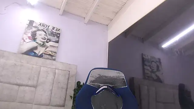 Eban Dustan online show from 09.30.25