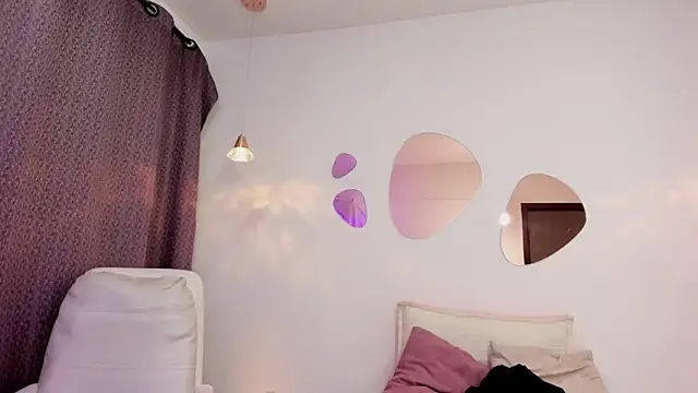 Vioolletta online show from 10.21.25