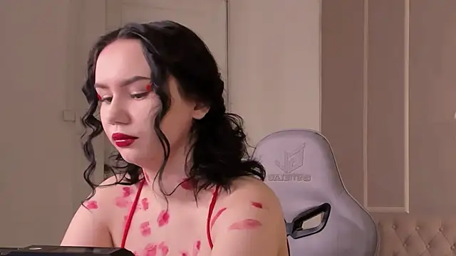 Alisia Mars online show from 02.14.25