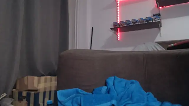 LetsGetMessyBBy online show from 03.14.25