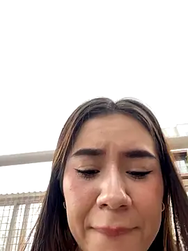 Im Valen Cute online show from 11.05.25