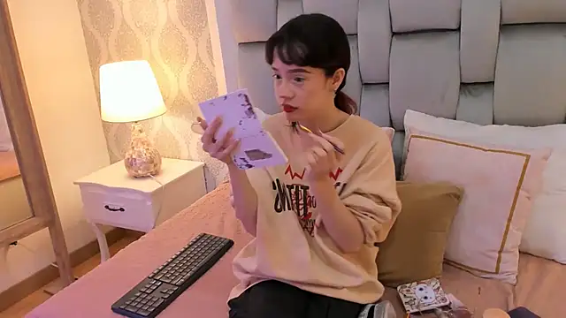Snapshot of Nastya_Fantasy chatting on 12.07.24 Nastya Fantasy online show from 12.07.24