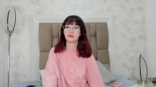 Snapshot of Nastya_Fantasy chatting on 03.08.25 Nastya Fantasy online show from 03.08.25