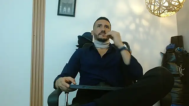 Reiko 85  online show from 09.22.25