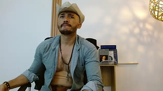 Reiko 85  online show from 11.21.25