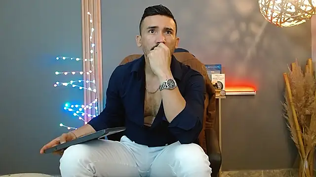 Reiko 85  online show from 02.18.26