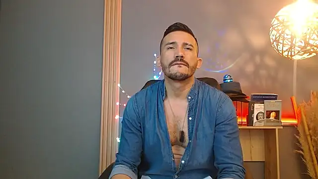 Reiko 85  online show from 03.25.26