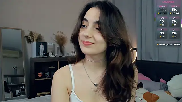 Snapshot of DracosMoon chatting on 09.19.25 DracosMoon online show from 09.19.25