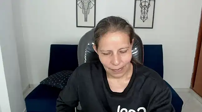 Milf karlye online show from 12.03.24