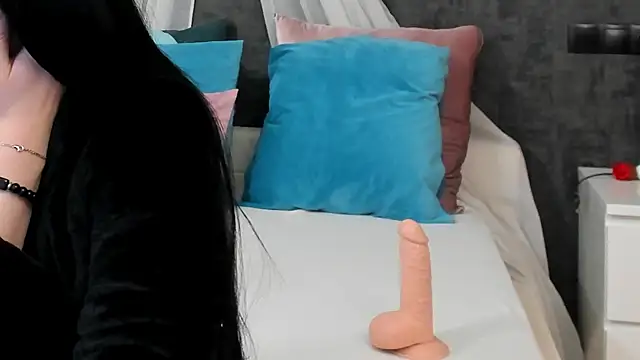 miss sophieX online show from 12.29.24